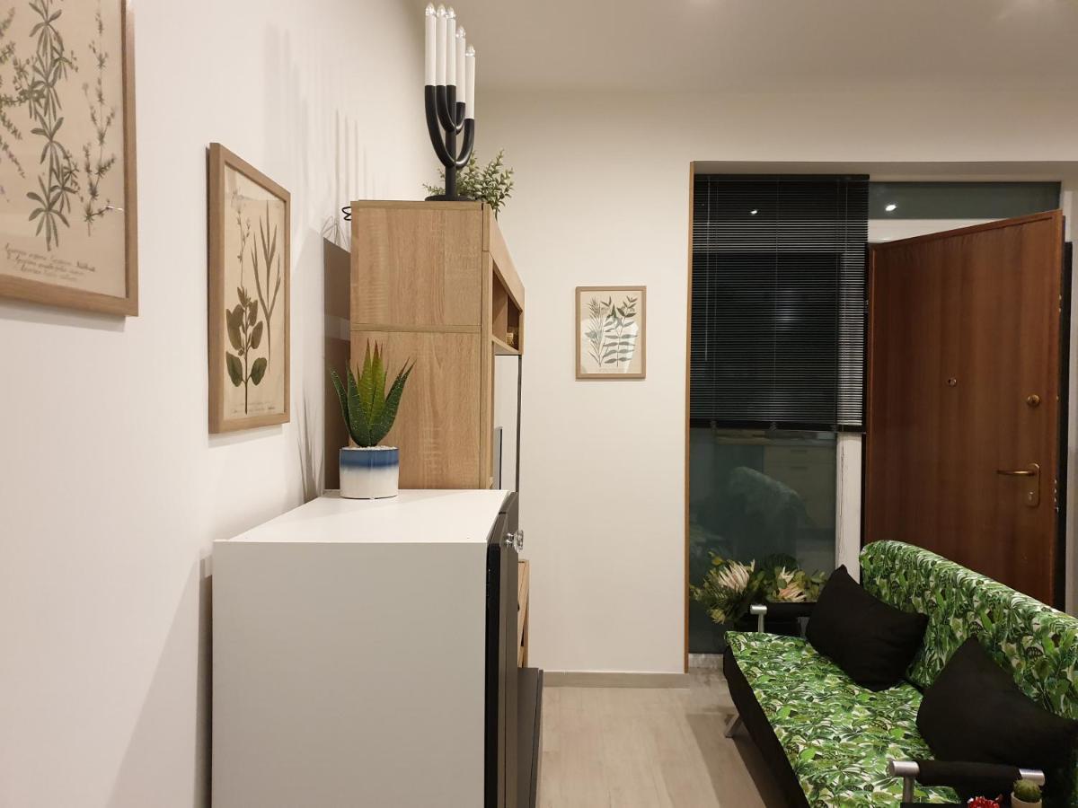 Officinale Rome Apartment, Pineta Sacchetti Eksteriør bilde