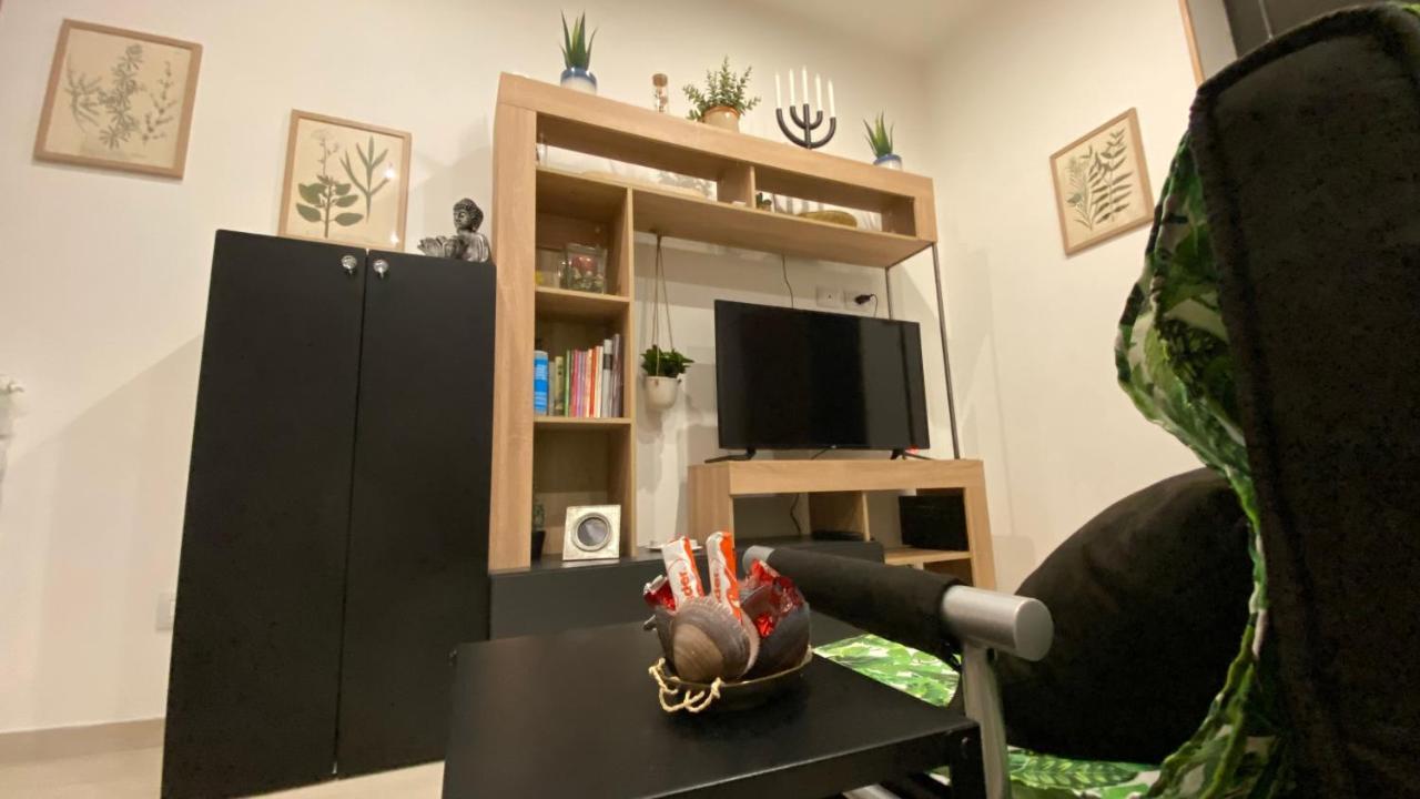 Officinale Rome Apartment, Pineta Sacchetti Eksteriør bilde